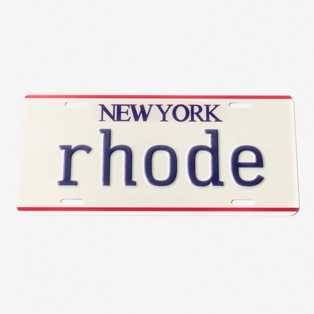 👄💄 RHODE POP UP PRE-ORDERS 👄💄